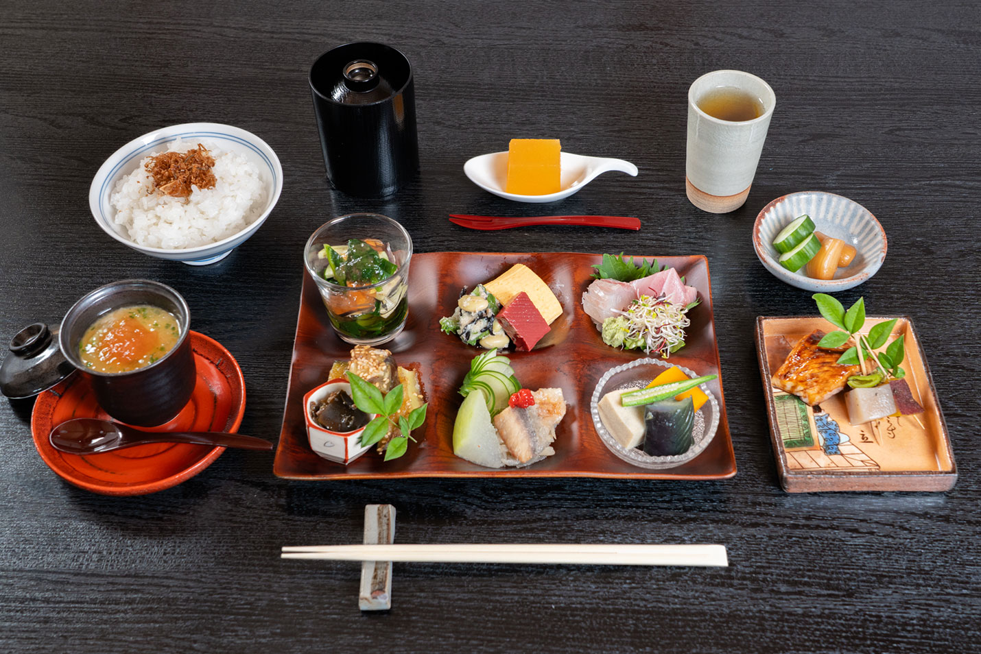 きさらぎ昼席